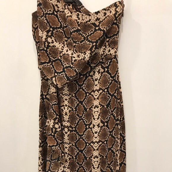 BCBGMaxAzria dress - Picture 8 of 8